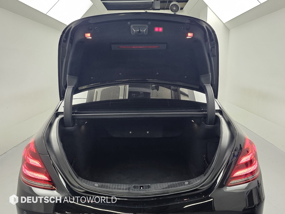 Mercedes-Benz S-Class — photo 19