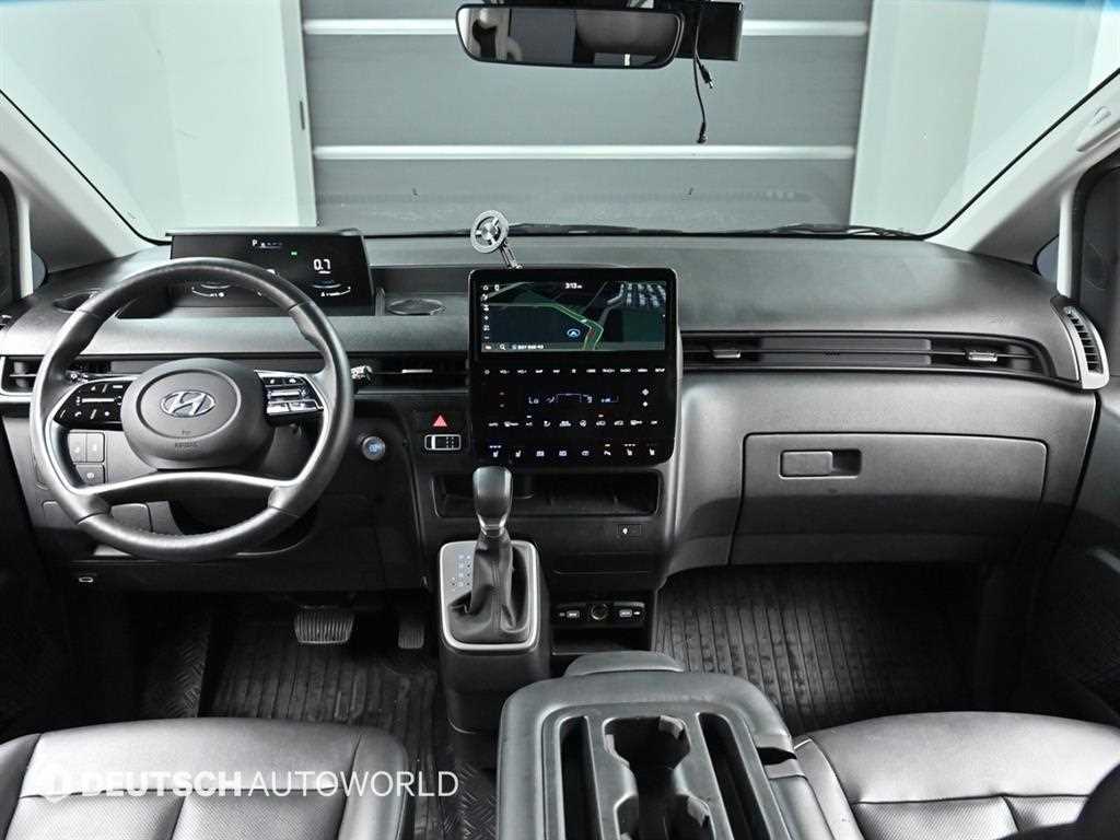 Hyundai Staria — photo 08