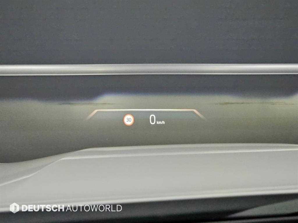 BMW 5-Series — photo 17