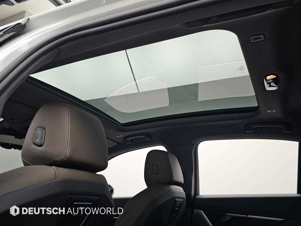 BMW 5-Series — photo 18