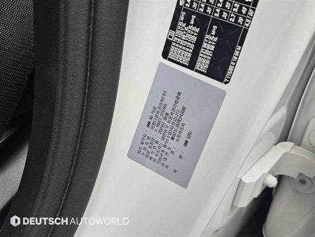 BMW 5-Series — photo 20