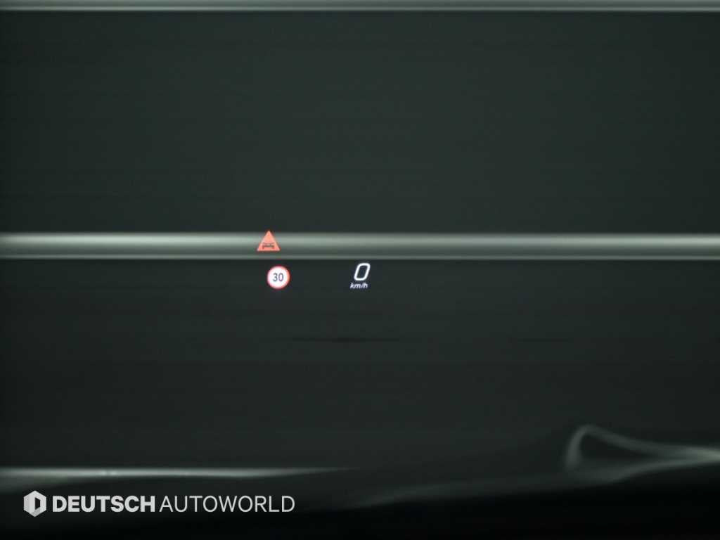 Mercedes-Benz GLE-Class — photo 17