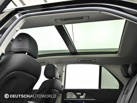 Mercedes-Benz GLE-Class — photo 18