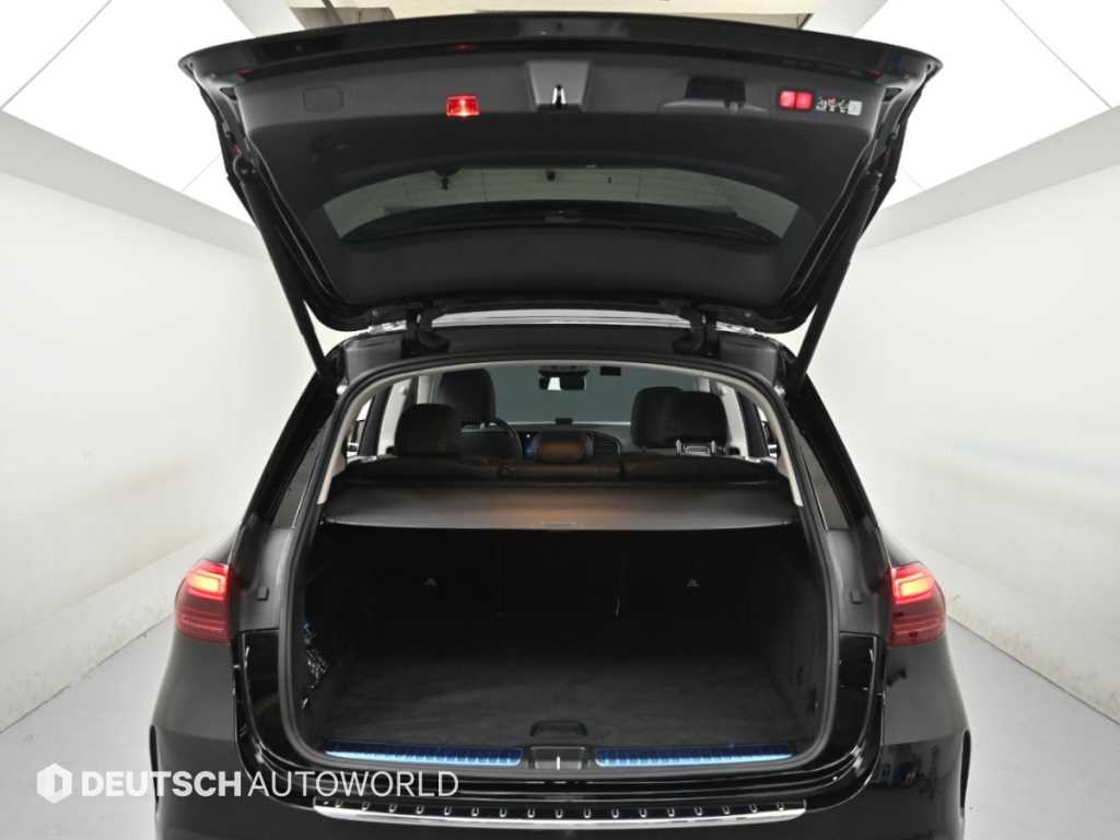 Mercedes-Benz GLE-Class — photo 19