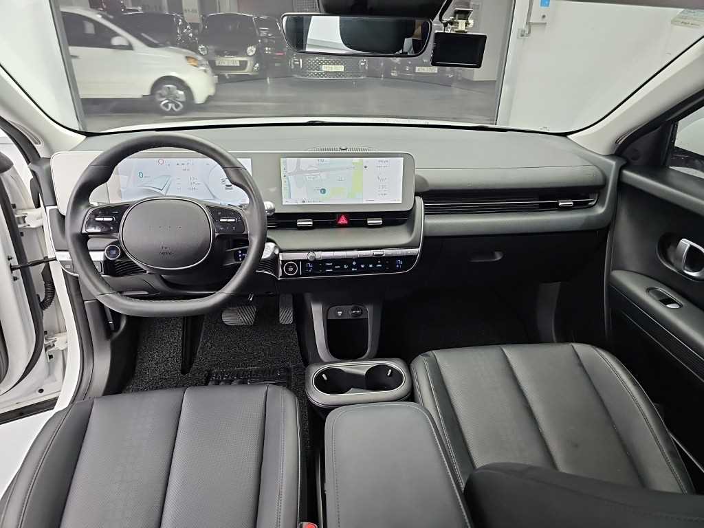 Hyundai Ioniq5 — photo 07