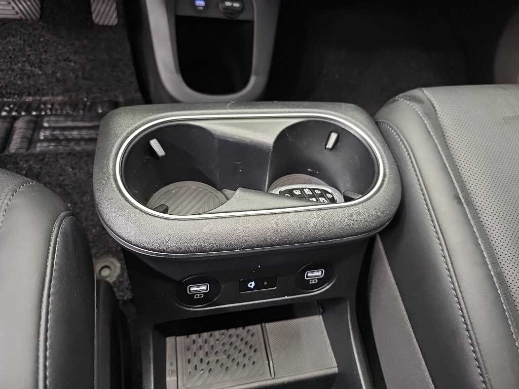 Hyundai Ioniq5 — photo 15