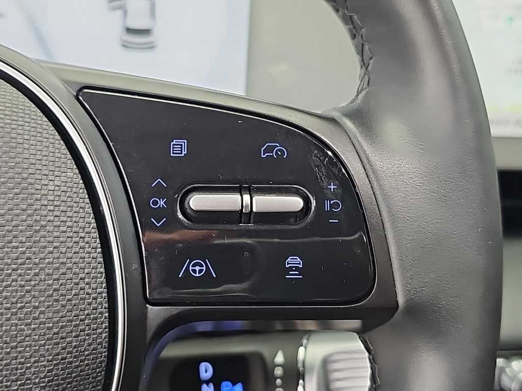 Hyundai Ioniq5 — photo 17