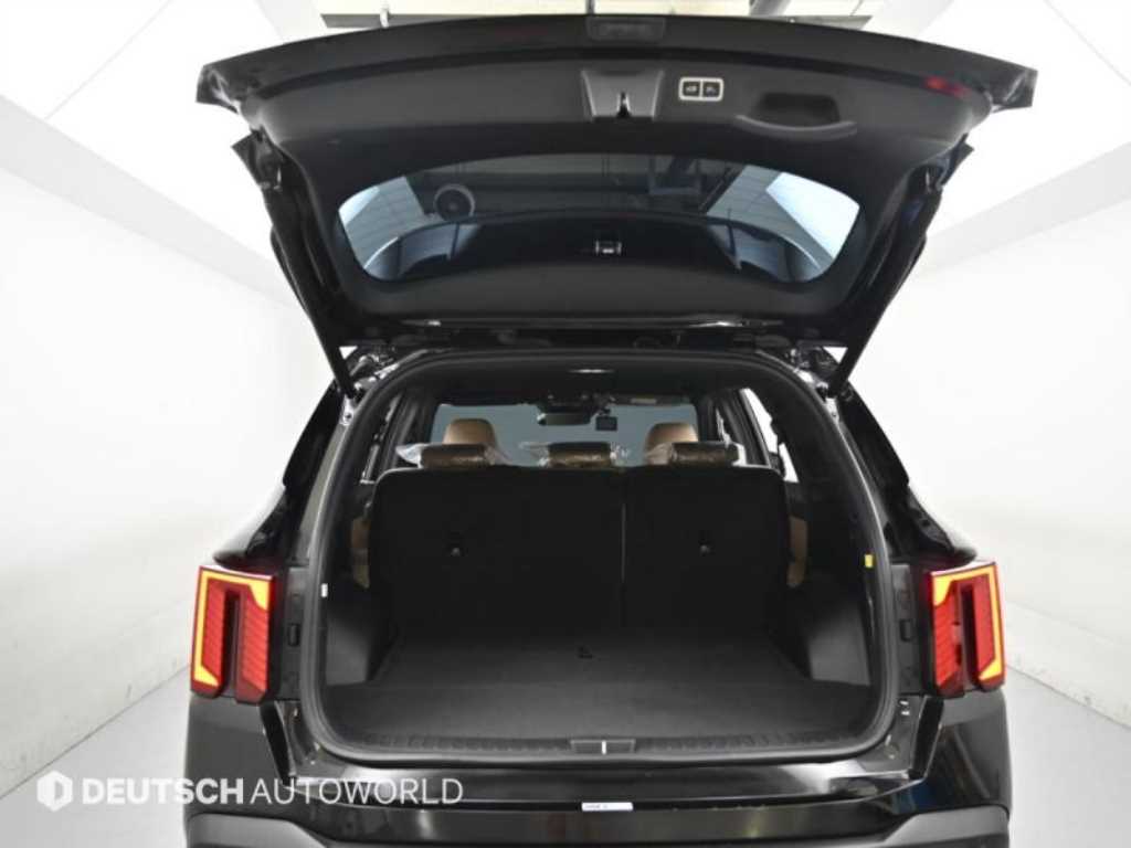 Kia Sorento — photo 19