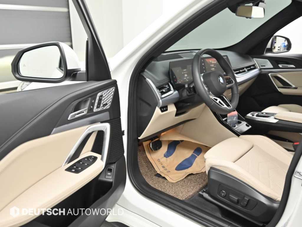 BMW X1 — photo 11