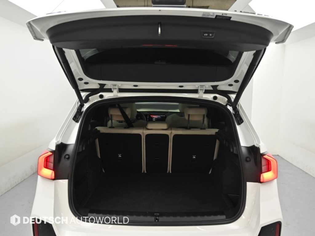 BMW X1 — photo 19