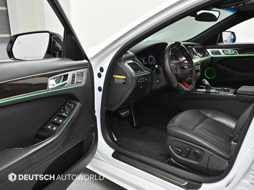 Genesis G80 — photo 11