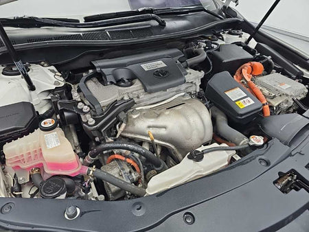 Toyota Camry — photo 05