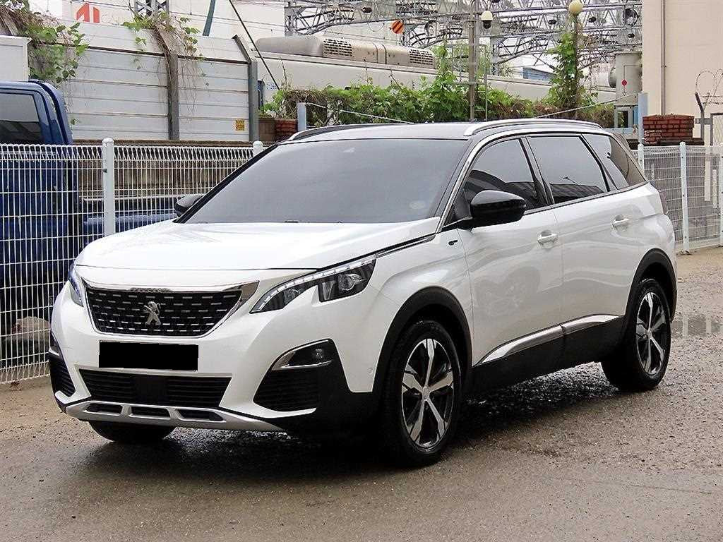 Peugeot 5008 — photo 02
