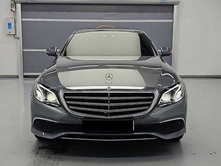 Mercedes-Benz E-Class — photo 02