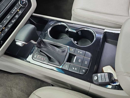 Kia Carnival — photo 08