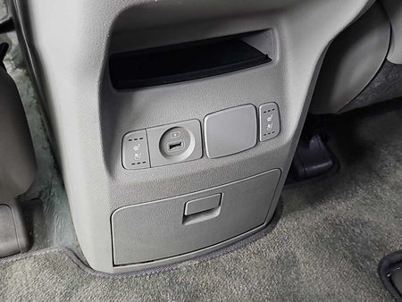 Kia Carnival — photo 15