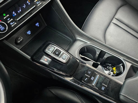 Hyundai Sonata — photo 08