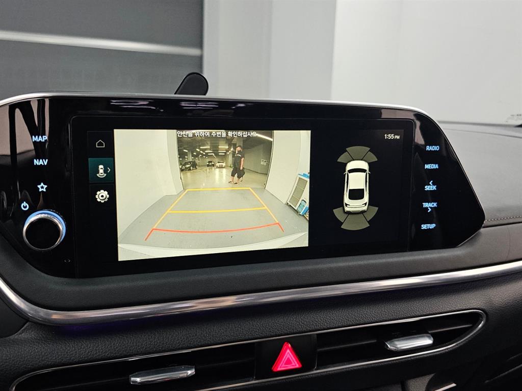 Hyundai Sonata — photo 14