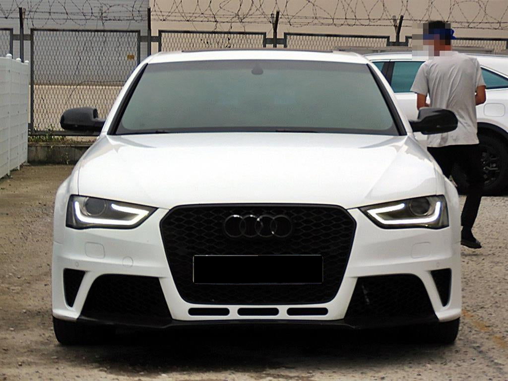 Audi A4 — photo 01
