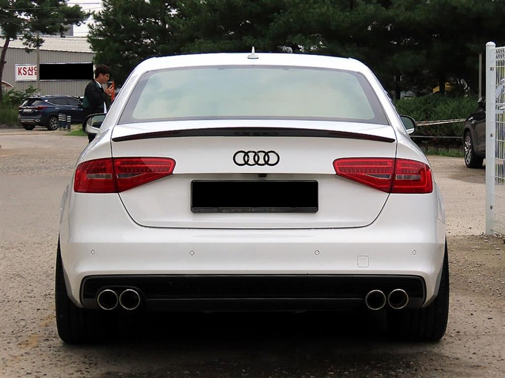 Audi A4 — photo 04