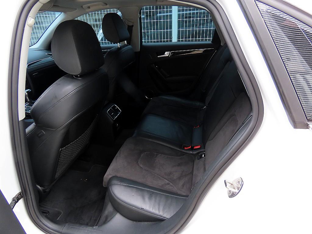 Audi A4 — photo 06