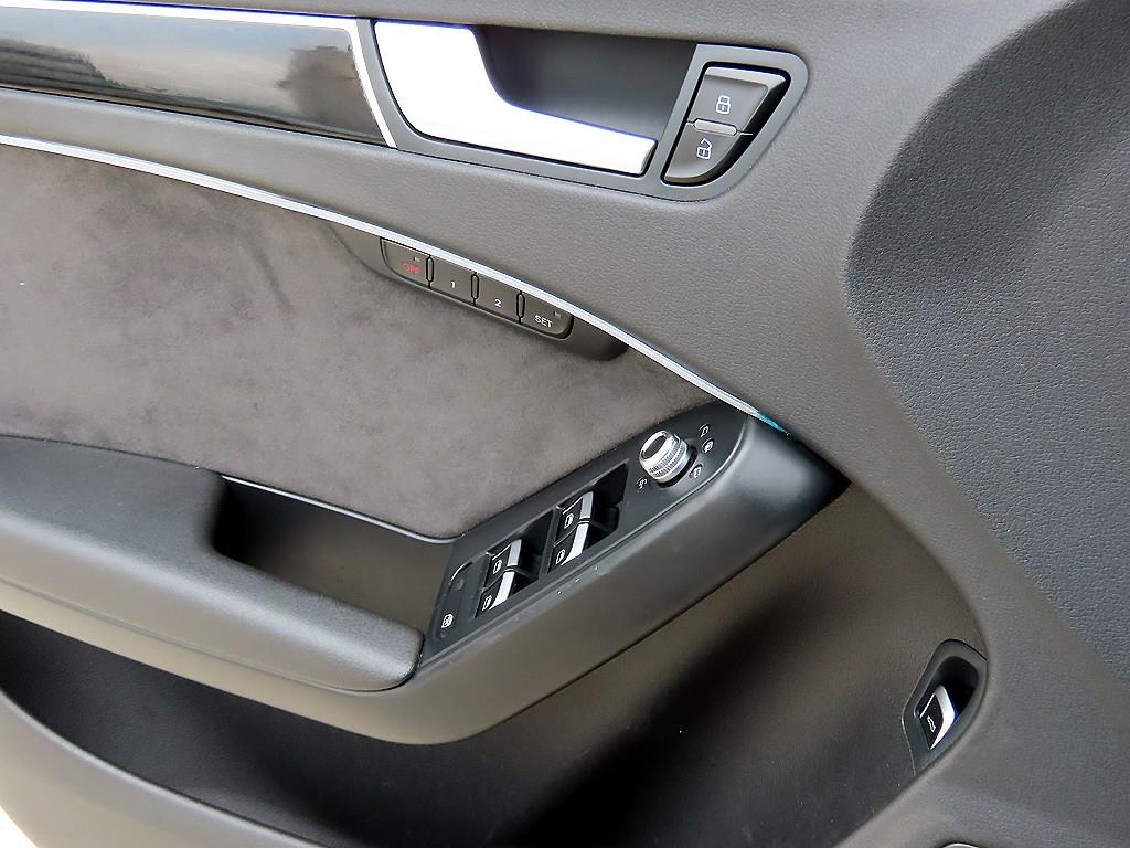 Audi A4 — photo 11