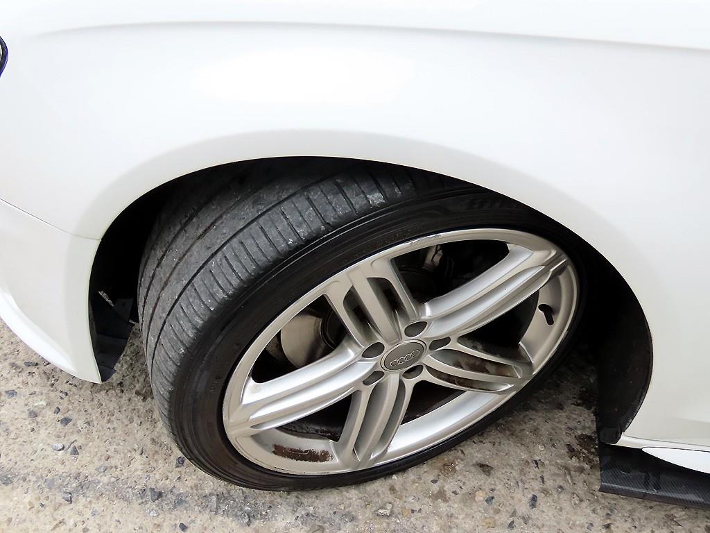 Audi A4 — photo 19
