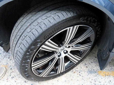 Volvo XC90 — photo 20