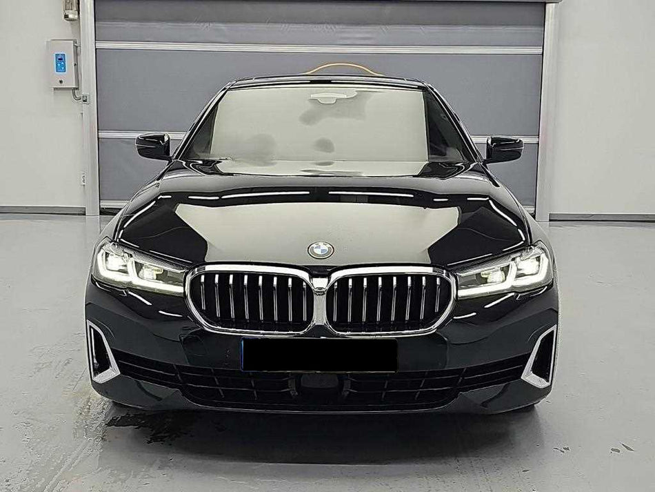 BMW 5-Series — photo 02