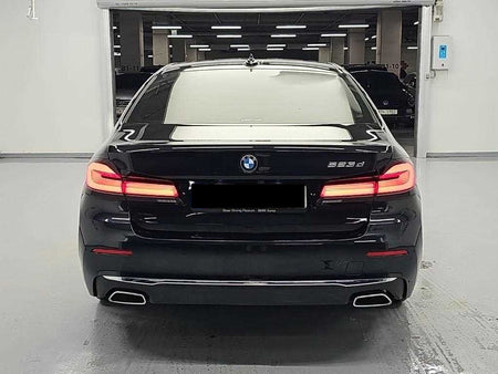 BMW 5-Series — photo 03