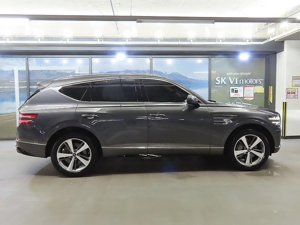 Genesis GV80 — photo 03