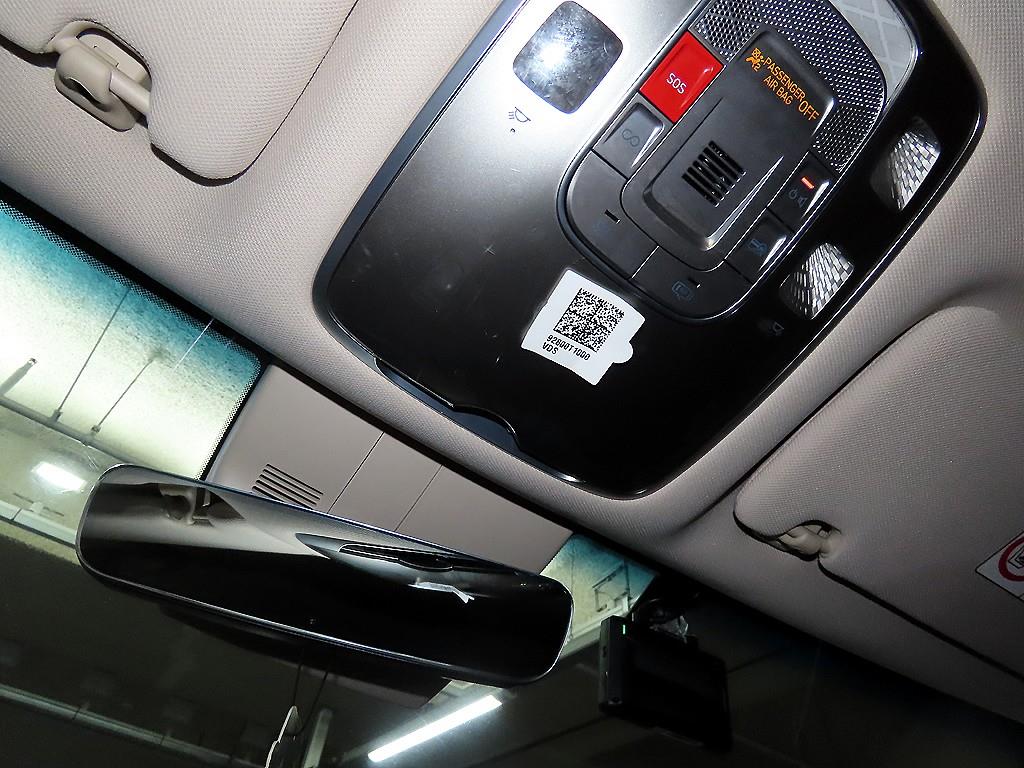 Genesis GV80 — photo 14
