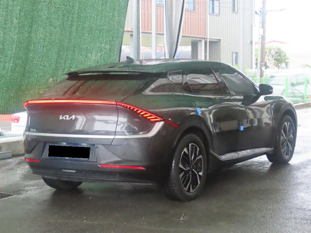 Kia EV6 — photo 03