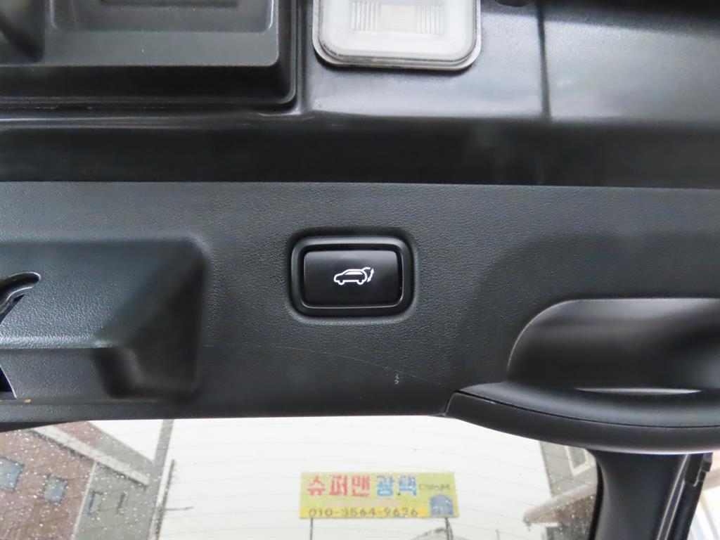 Kia EV6 — photo 06