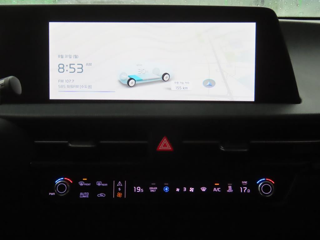 Kia EV6 — photo 13