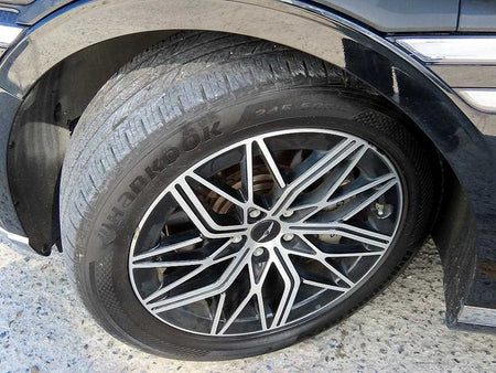 Genesis G90 — photo 20