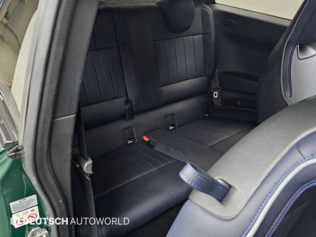 Mini Cooper — photo 12