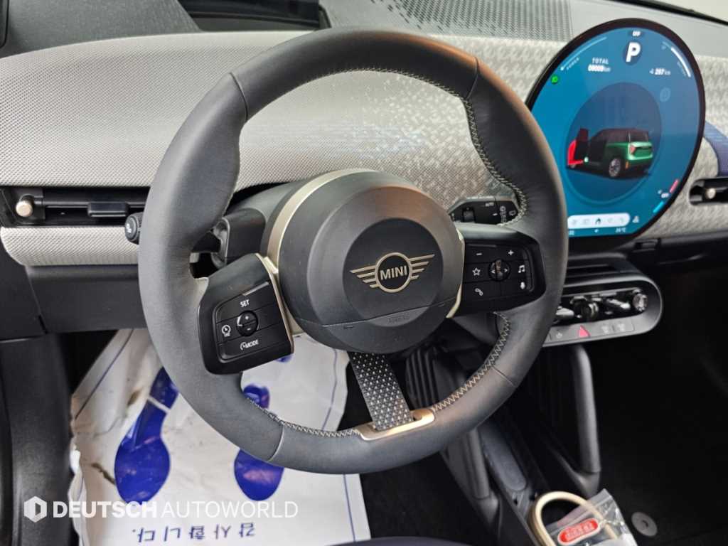 Mini Cooper — photo 13
