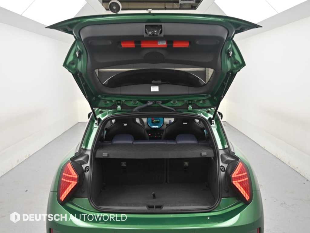 Mini Cooper — photo 19