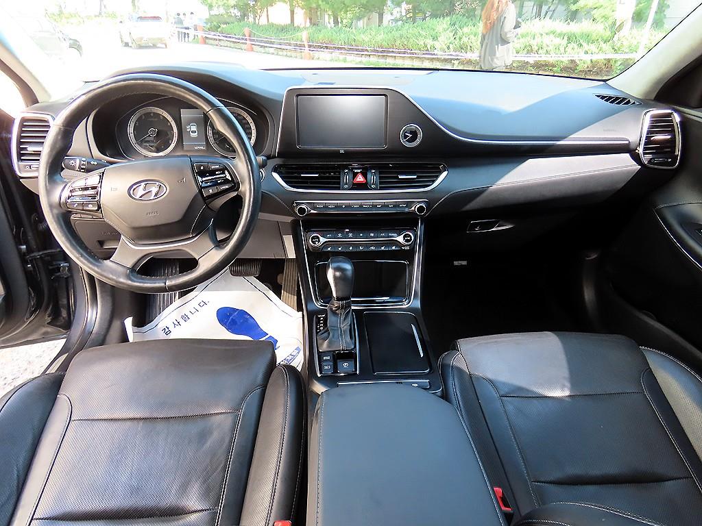 Hyundai Grandeur — photo 07