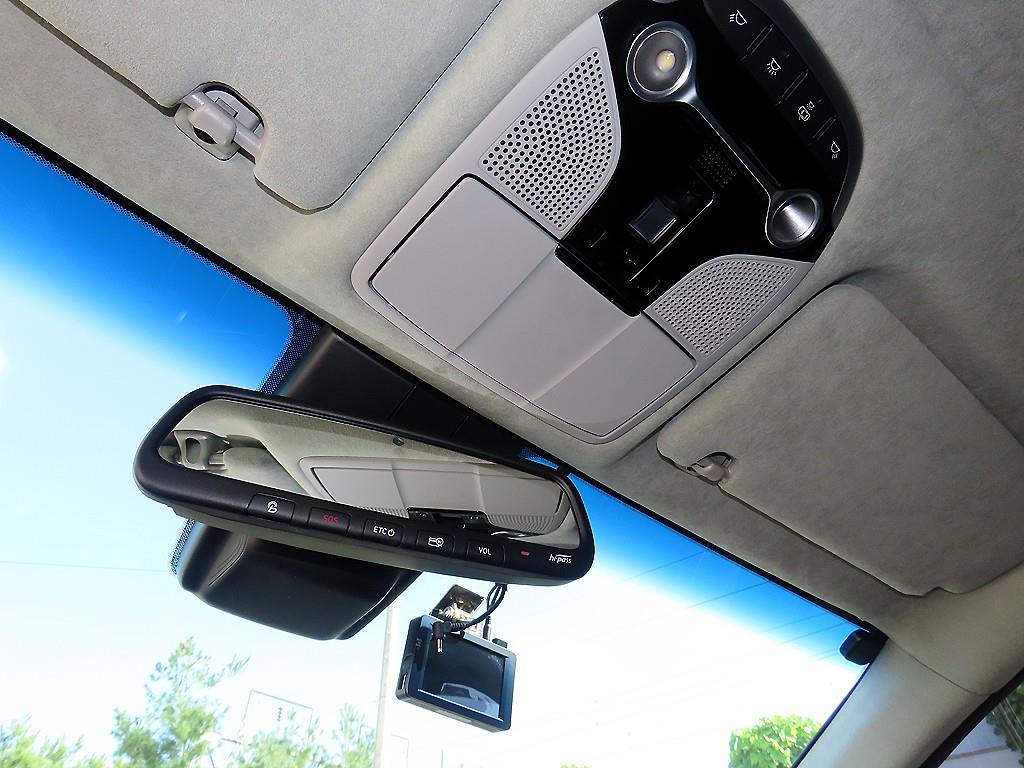 Hyundai Grandeur — photo 16