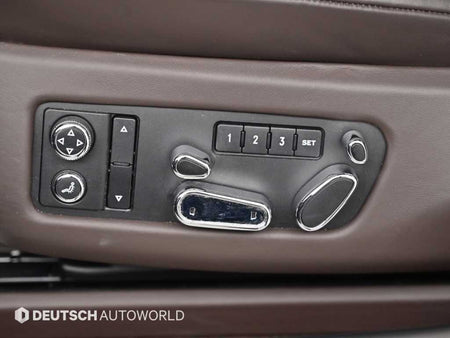 Bentley Flying Spur — photo 17