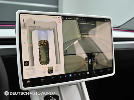 Tesla Model Y — photo 15