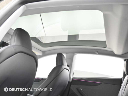 Tesla Model Y — photo 18