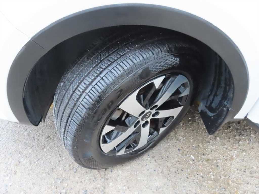 Kia Sorento — photo 19