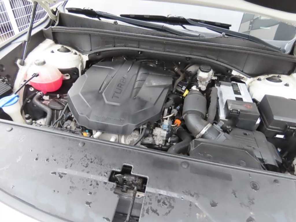 Kia Sorento — photo 20
