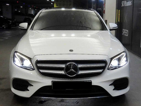 Mercedes-Benz E-Class — photo 01