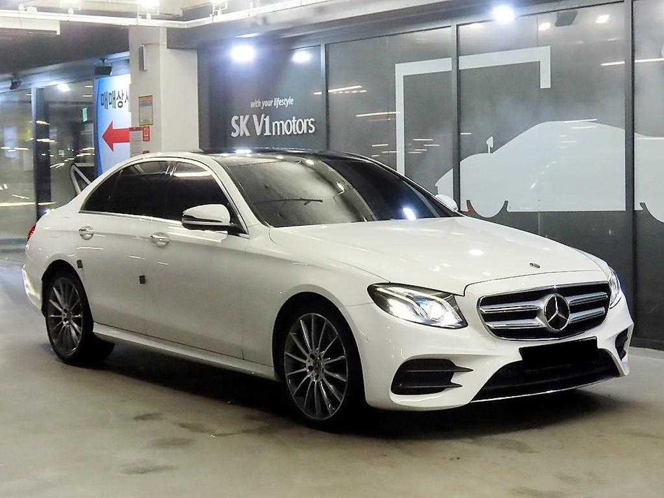 Mercedes-Benz E-Class — photo 02
