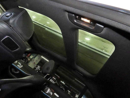 Mercedes-Benz E-Class — photo 16
