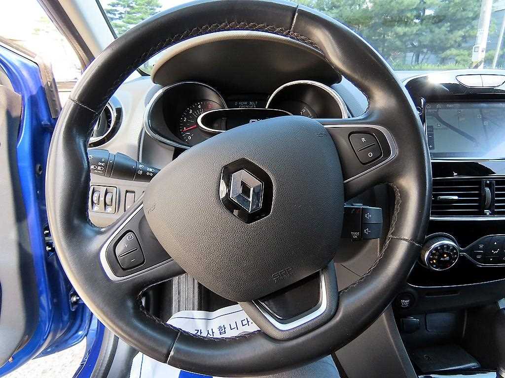 RENAULT Cilo — photo 08